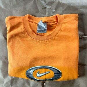 Nike Orange Tee with Silver Logo Vintage Like New Clean 🍊